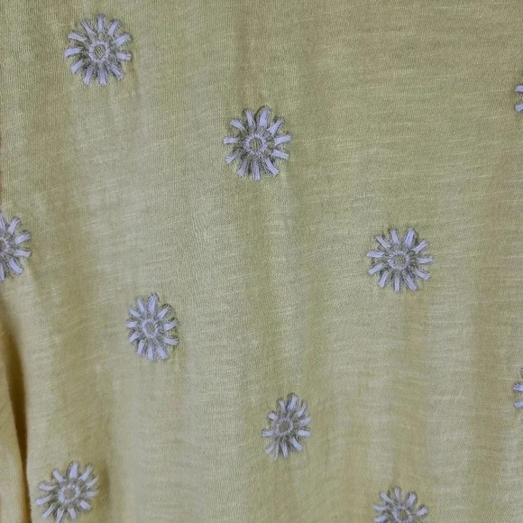Lucky Brand Daisy all over embroidered tee - Picture 7 of 11